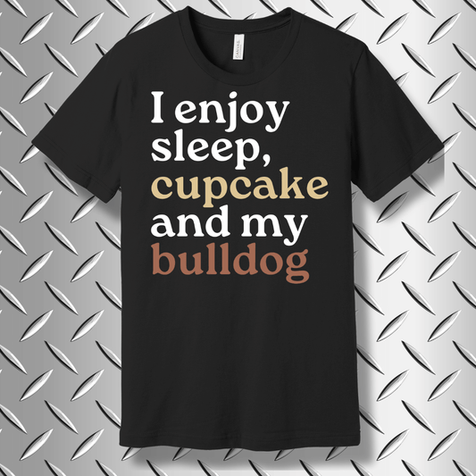 Funny bulldog and cupcake lover t-shirt in Black Heather
